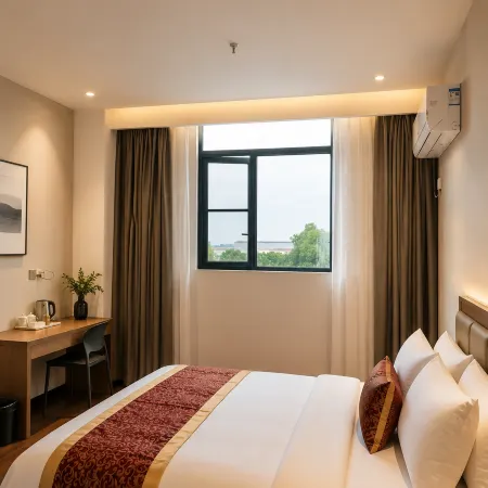 HONGHULANGMS Hotels in Honghu