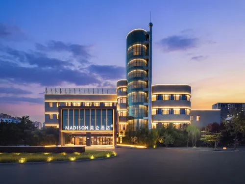 Yanjiao Town Emergency Management University Madison Hotel - 3-Star