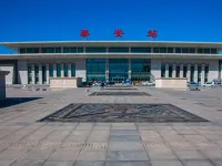 Fengyue Hotel (Tai'an High-Speed Railway Station) - Mountain view