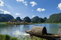 Wind Valley · Spatial Aesthetics Lake View Resort Homestay - Romantic