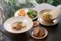 Marisol Hotel - 屋上プール