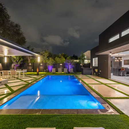 Modern Villa | Pool | BBQ | Fireplace