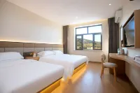 Arxan Luye Resort Hotel (Arxan North Station) - pemandangan pegunungan