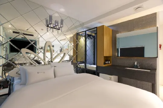 H-Avenue Hotel Yeoksam