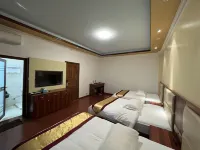 Mangshi Dongxin Hotel