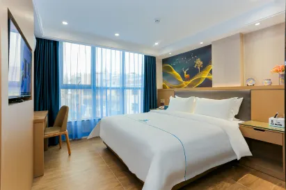 Departure Light Hotel (Shenzhen Shiyan Langxin Commercial Street)