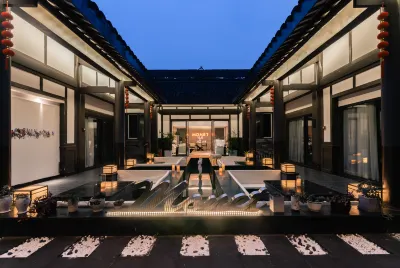 Monet Hotels in Emeishan