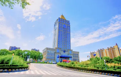 Baolong International Hotel Hotels near YiShui KeJiGuan