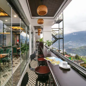 DeLaSol Sapa - Central Boutique Hotel