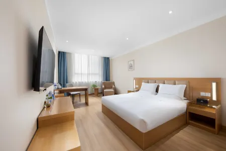 Company Hotel (Nanling Nanling Bridge Lingyang Road) Отели в г. Наньлин