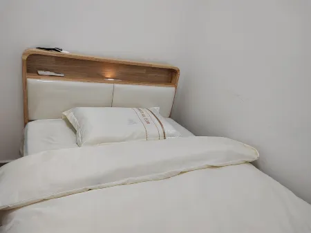 Shenzhen Yingke Homestay (Convention and Exhibition Center)