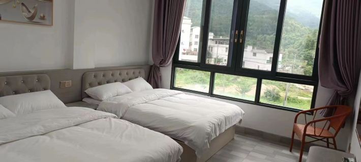 Liangye Three Person B&B Hotéis em Condado de Wuping