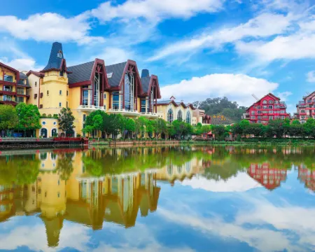Four Points by Sheraton Heyuan Resort Hotels in Heyuan