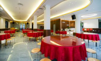 Pingjiang Daxuchong B&B Inn