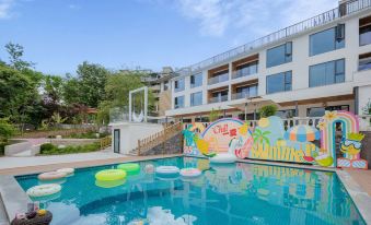 Qixiannv Homestay (Xiannv Mountain Shop)