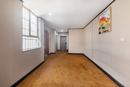 Meijin Hotel (Huaihua Hemingzhou Lake Tianyise) Отели рядом с достопримечательностью «Zhongpo Places of Interest»