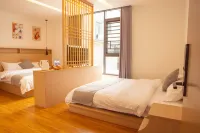 Sanyuan Qishe Homestay (Tingzhou Ancient City Sanyuan Pavilion)