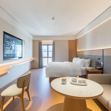 JI Hotel (Xichang Qionghai 17 Degrees Wanda Plaza)
