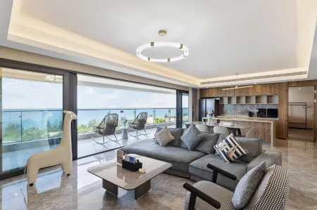 Clear Water Bay Diamond Coast Air Villa Sea View Holiday Apartment Отели в г. Линшуй