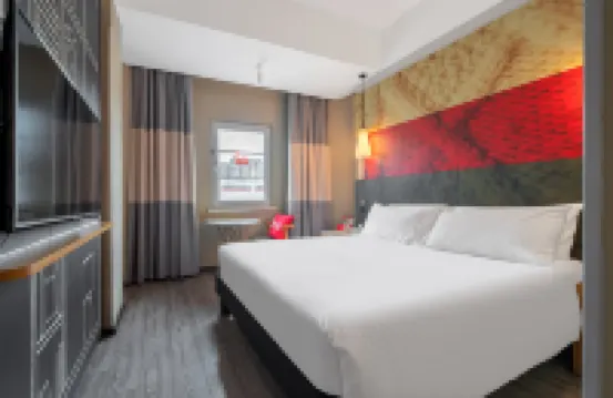 Ibis Hotel (Xiamen Railway Station)