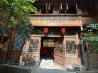 Guangde Taohua Liushuirenjia Hotels near Guangde Lingshan Grand Canyon