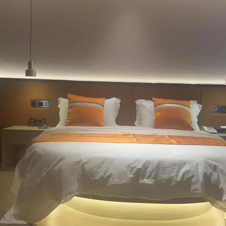 Joy Hotel