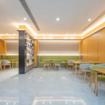 Elan Moli Hotel (Zigong Huashang International City)