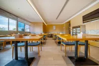 Super 8 Collection Hotel (Fuzhou South Railway Station Strait Convention and Exhibition Center) - sarapan