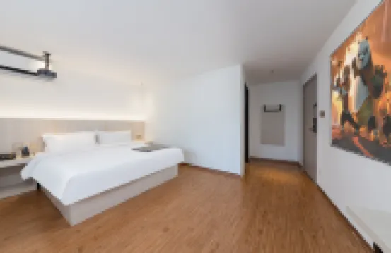 源悦私影主題客棧（五源河體育館店）