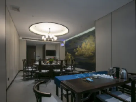 Pingdingshan Liyun Fenglong Hotel Hotels in Pingdingshan