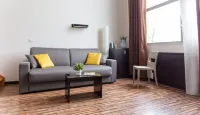 Clarion Aparthotel Toulouse Le Parc de l’Escale Hotels in Colomiers