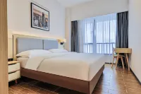 Poleon Service Apartment