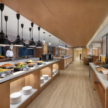 Fairfield by Marriott Ningbo Yinzhou Отели рядом с достопримечательностью «Музей Нинбо»