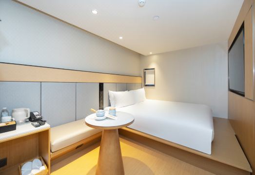 2. JI 호텔 상하..