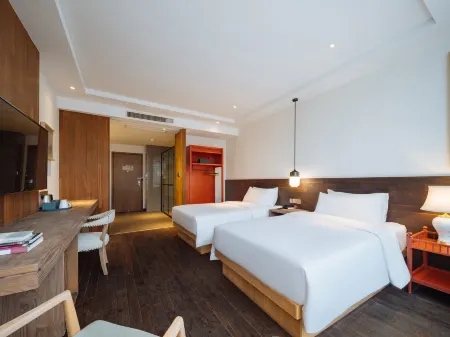 Suzhou Seclusive Tianpingshan Cultural Resort Hotel