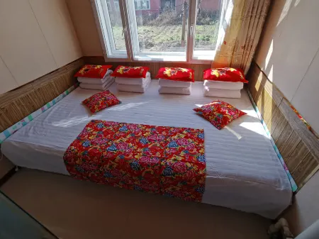 Snow Valley Hongbo Inn Отели рядом с достопримечательностью «Snow Valley»