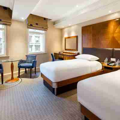 Radisson Blu Edwardian Kenilworth Hotel, London Rooms