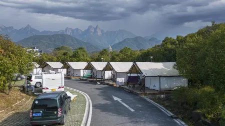 Jiuhuashan FREE Fangcaoyuan Campground