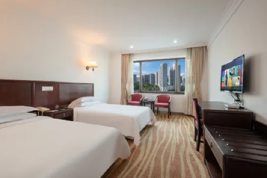 Qijiang Hotel (Conference and Exhibition Center Gangxia Subway Station)