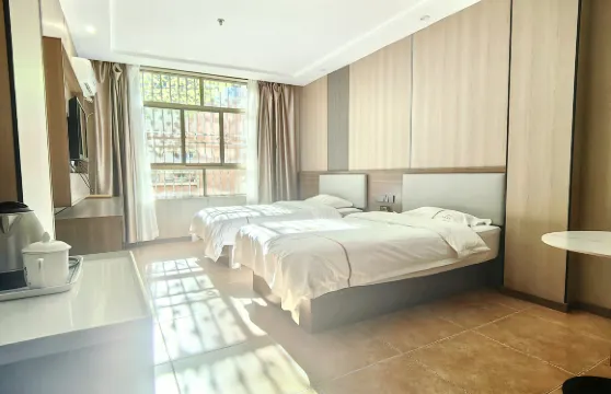 張掖辛悦尚品酒店（高鐵西客站大佛寺店）