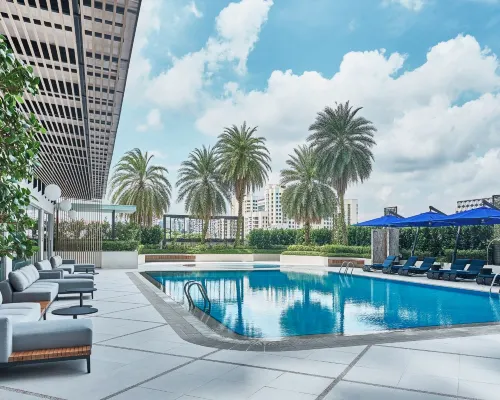 Novotel Singapore on Kitchener Отели рядом с достопримечательностью «Каланг»