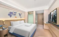 Kyriad Hotel (Qujing Xuanwei Meixuan Square Railway Station)