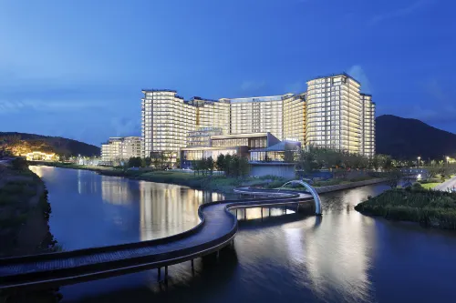 Zhoushan Huajian Xiaozhu · Flower Sea Scenic Resort Hotel (Putuoshan Airport)