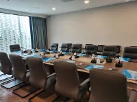 Net Hotel (Yujingling Branch) Hotels in Maoming