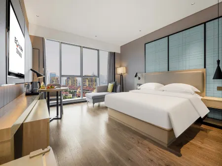 Echarm Hotel (Nanning East Station Wanxiang Mall)