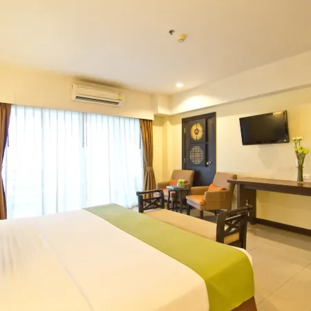 Golden Sea Pattaya