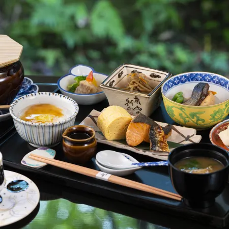 Kyoto Brighton Hotel Отели рядом с достопримечательностью «Конгресс-центр KBS»