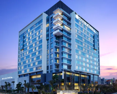 DoubleTree by Hilton Jakarta Kemayoran Hotels near Art:1
