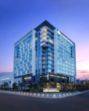 DoubleTree by Hilton Jakarta Kemayoran Hotels near Sea World Ancol
