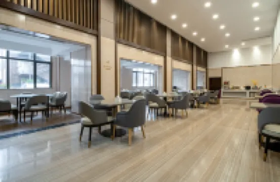 Lavande  Hotels (Ningxiang Emerald Lake International Plaza Store)